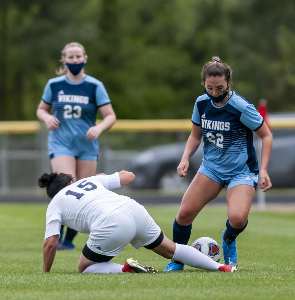 Union Pines defeats Lee County, 10-1